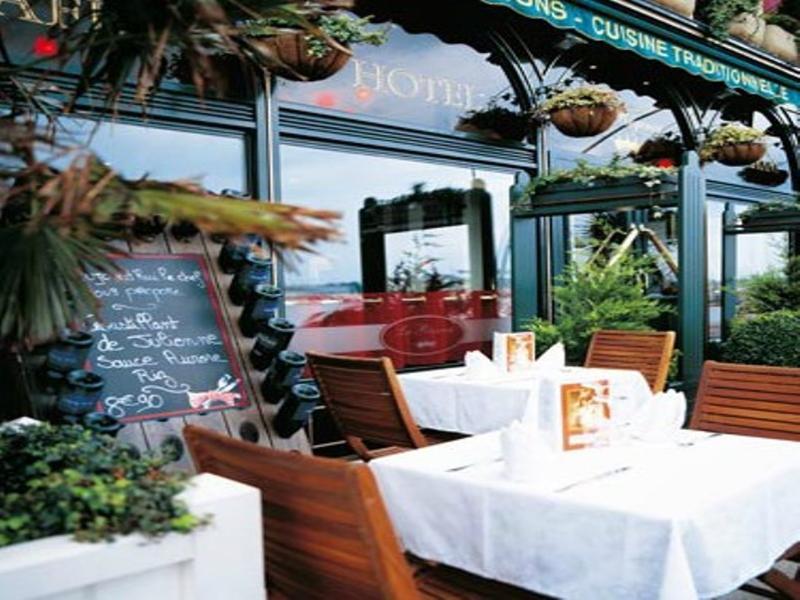 Logis Hotel Restaurant La Regence Cherbourg-en-Cotentin Eksteriør billede